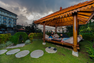 Welcome to Nava Hotel Tawangmangu