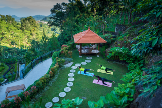 Welcome to Nava Hotel Tawangmangu